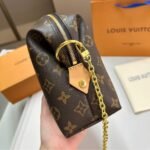 Louis Vuitton Cosmetic Pouch Gm Brown 27Cm M46458 - Image 9