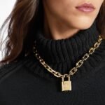 Louis Vuitton LV Edge Necklace Cadenas MP2993 - Image 5