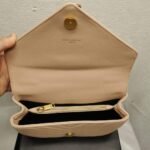 Saint Laurent College Large Chain Bag Beige 25Cm - Image 8