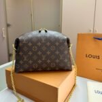 Louis Vuitton Cosmetic Pouch Gm Brown 27Cm M46458 - Image 2