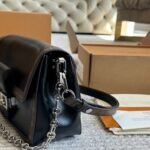 Louis Vuitton Dauphine Soft Vibe MM Black 25Cm M13450 - Image 4