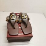 Gucci Blondie Thong Sandals Brown P00810550 - Image 3