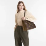 Louis Vuitton Onthego MM Monogram Reverse Brown 35Cm M45321 - Image 7