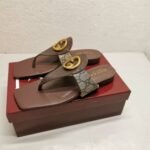 Gucci Blondie Thong Sandals Brown P00810550 - Image 4