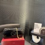 Gucci Blondie Continental Chain Wallet Black 29Cm 814952 AAEEY 1000 - Image 2