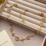 Louis Vuitton LV Lace Necklace Gold M01057 - Image 3