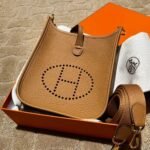 Hermes Mini Evelyne Bag Brown 17cm - Image 2