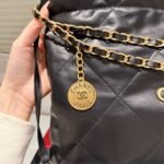 Chanel 22 East West Bag Leather Black 39Cm - Image 5