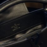 Louis Vuitton Capucines East West Mini Bag Black 22Cm M23955 - Image 6