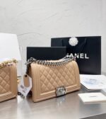 Chanel Boy Chanel Handbag Nude 25Cm - Image 2