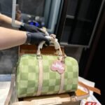 Louis Vuitton Keepall Bandoulière Damier Canvas Green 35Cm N40671 - Image 2