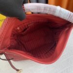 Louis Vuitton Artsy MM Red 47Cm - Image 9