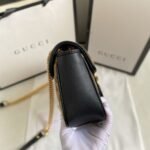 Gucci GG Marmont Shoulder Bag Beige And Black 26Cm 443497 HVKEG 9772 - Image 4
