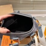 Louis Vuitton Keepall Bandoulière 25 Monogram Washed Denim Canvas 24Cm M22762 - Image 7