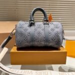 Louis Vuitton Keepall Bandoulière 25 Monogram Washed Denim Canvas 24Cm M22762 - Image 2