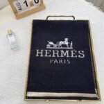 Hermes H Letter Cashmere Muffler Black - Image 3