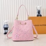 Louis Vuitton X Murakami Cherry Blossom Neonoe BB Pink 20Cm M13676 - Image 4
