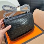 Hermes Mini Constance 19 Shiny Alligator Palladium Hardware Black 19Cm - Image 8